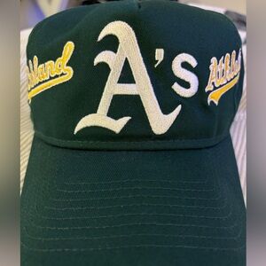 New Era Oakland Athletics Shadow Team Logo Old Golfer SnapBack Hat